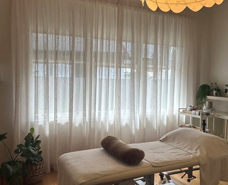 Seeking an Acupuncturist/Chinese Medicine Practitioner to join our team no default